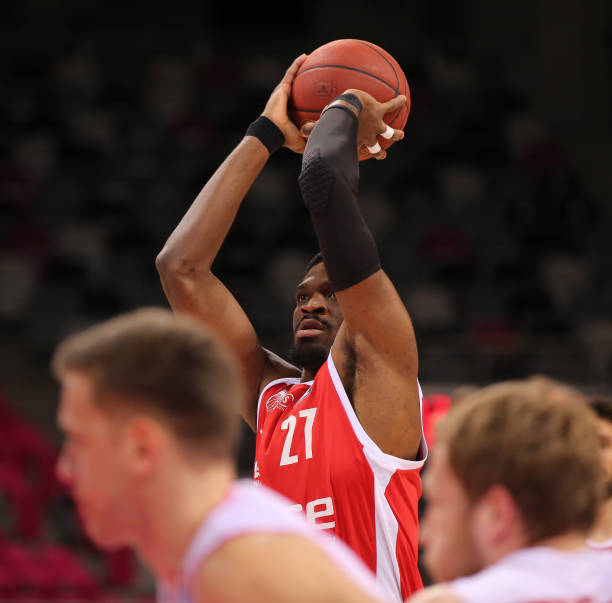 多变的战术 多变的战术